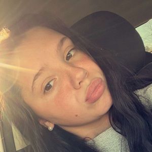 Meet your Posher, Kylee